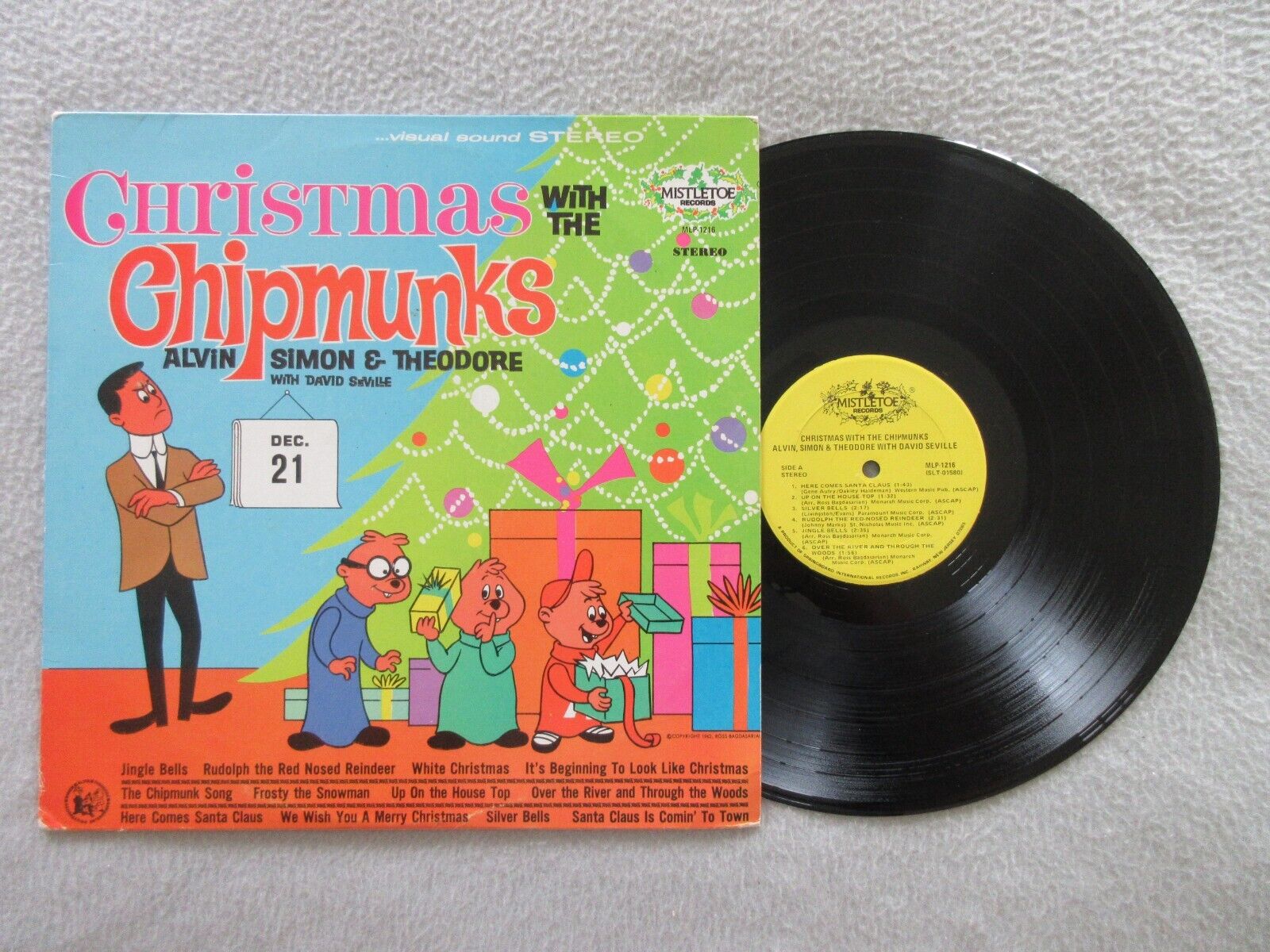 The Chipmunks CHRISTMAS WITH THE CHIPMUNKS Vinyl LP (Mistletoe MLP-1216) EX/VG+