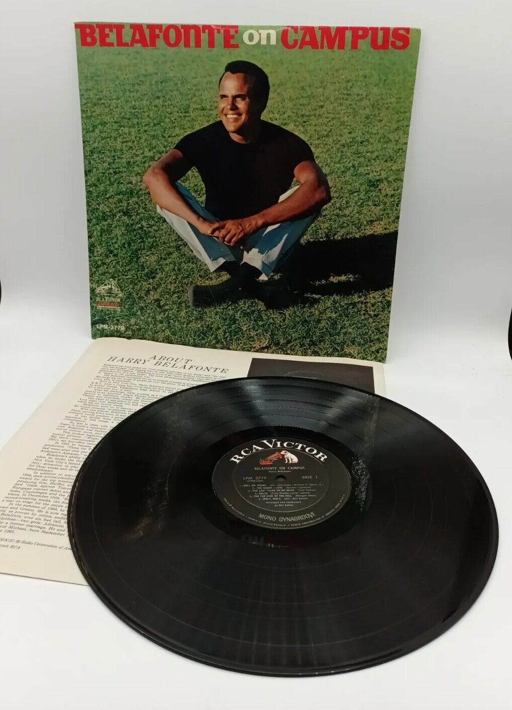 BELAFONTE ON CAMPUS HARRY BELAFONTE VINYL LP ALBUM 1967 RCA RECORDS MONO EX