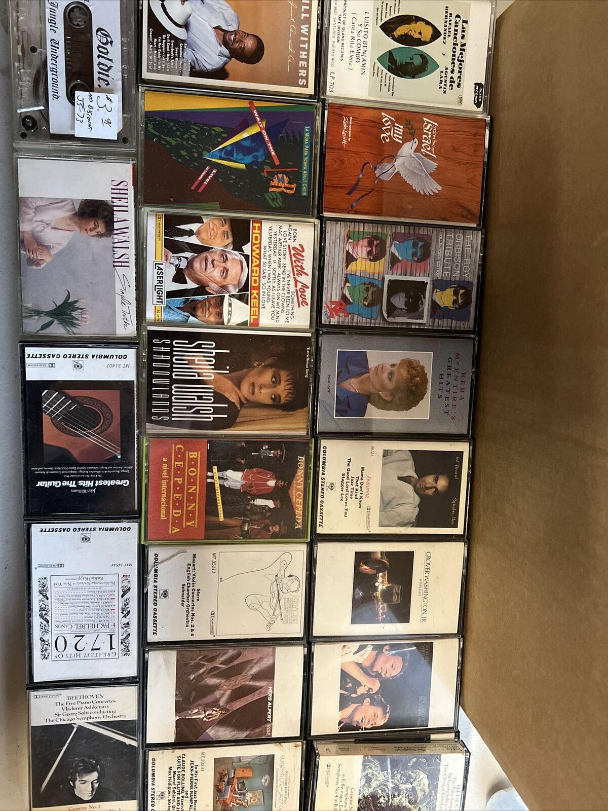lot of 22  Vintage Music Cassette tapes reba bill withers beethoven Shelf11