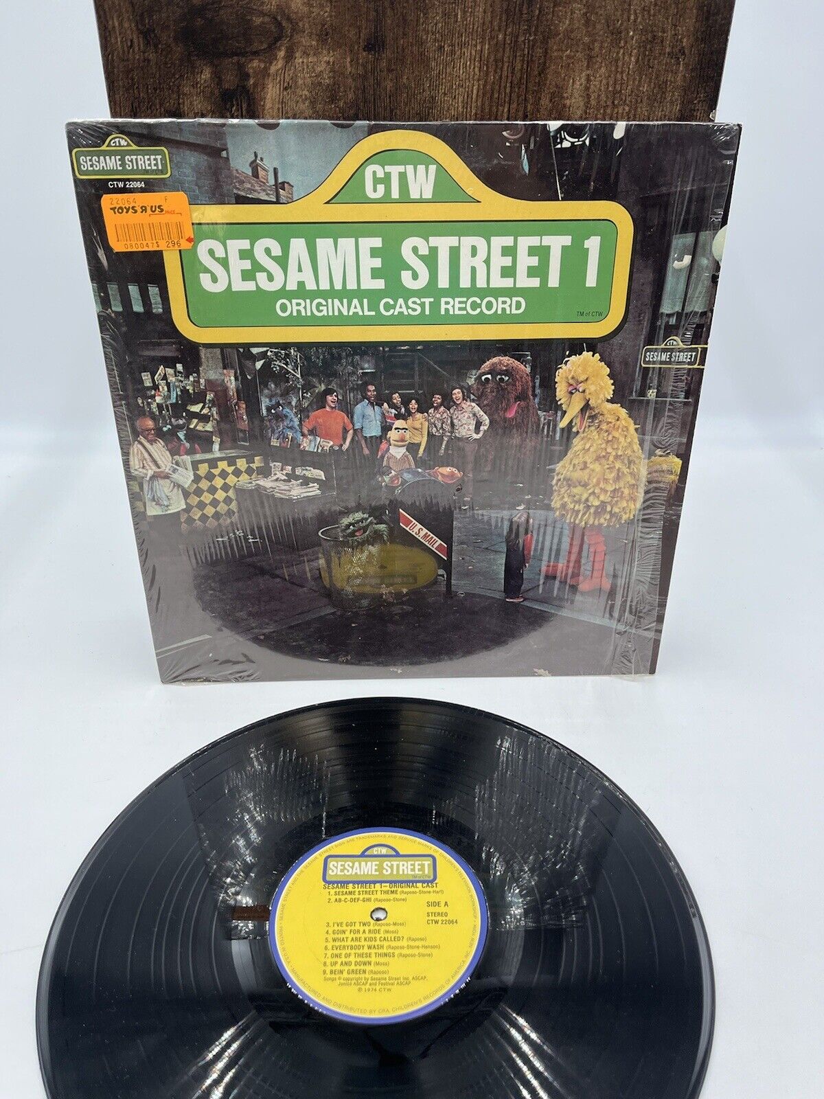 Vintage ‘Sesame Street 1’ Vinyl Record - Original Cast Recordings, 1974