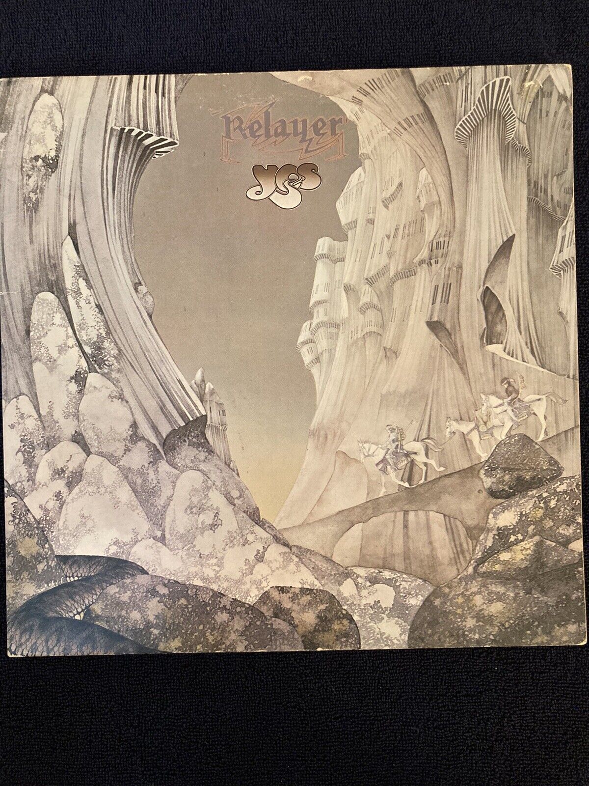 YES~ Relayer. 1974 Vinyl Lp. Atlantic Near Pristine Gatefold  Swift Shipping