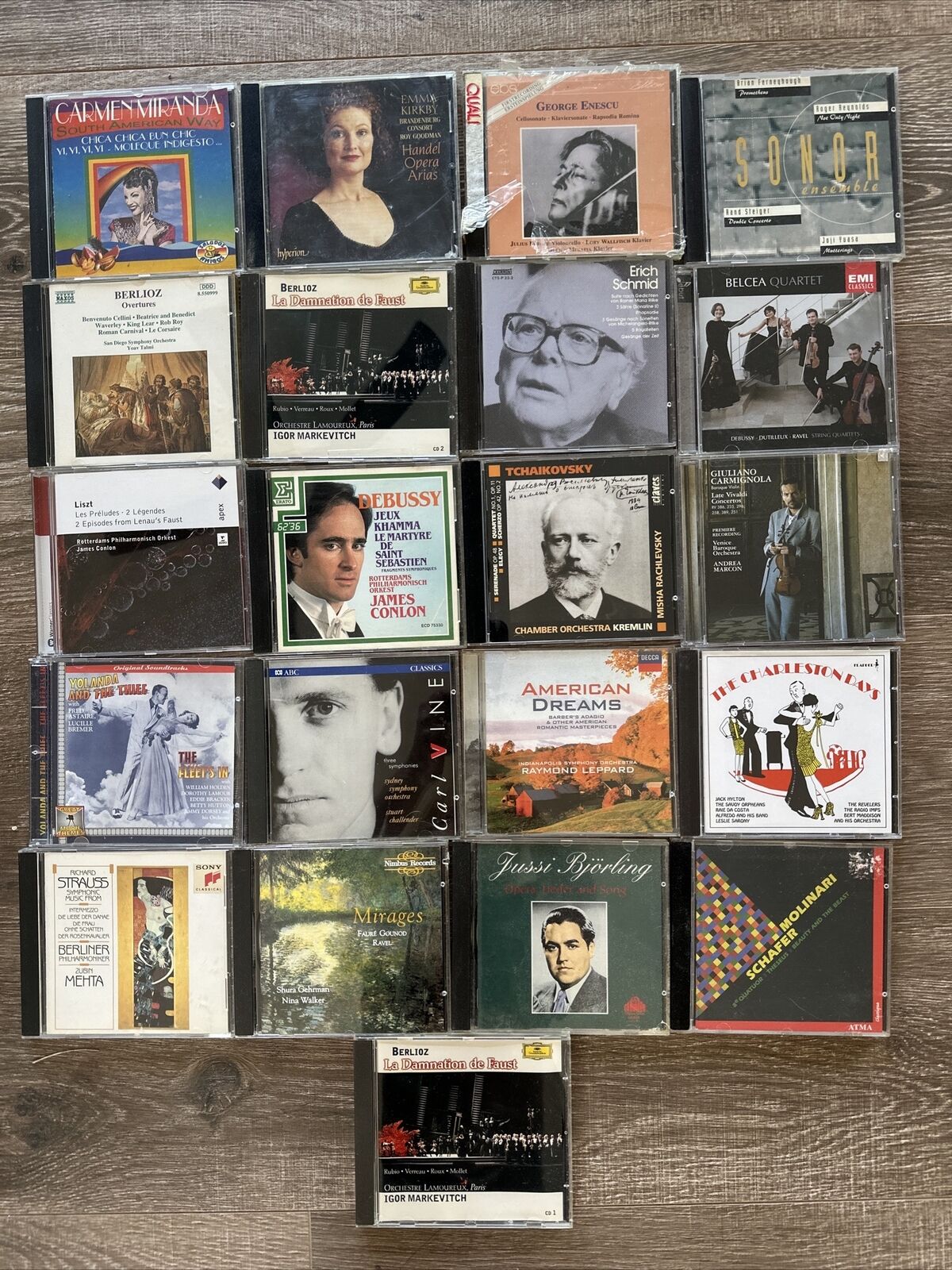 Lot Of 21 Used Classical Music CDs  Wholesale *1L