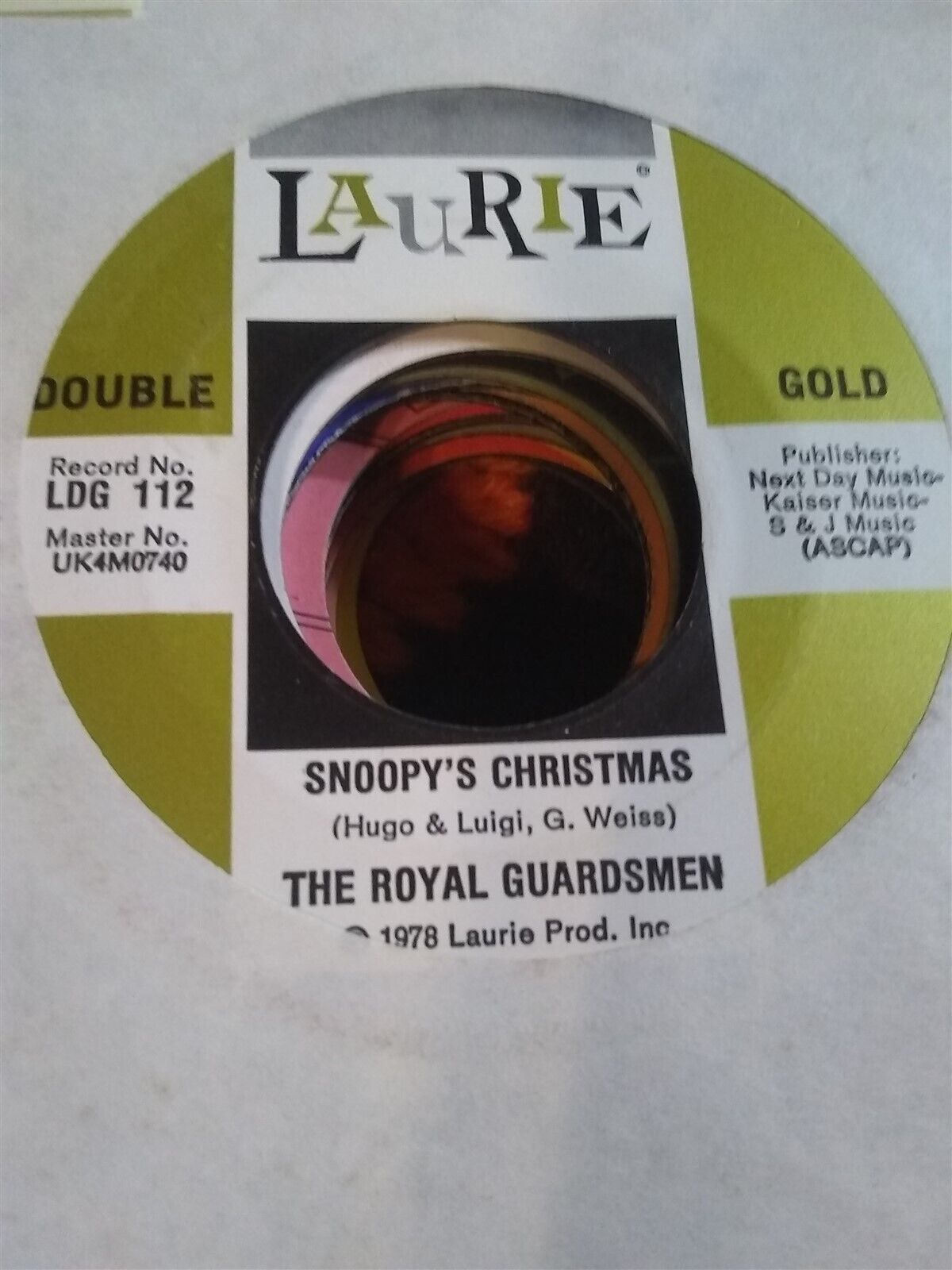 Royal Guardsmen, Snoopy's Christmas/Barry Winslow, Smallest Astronaut ~Laurie 45
