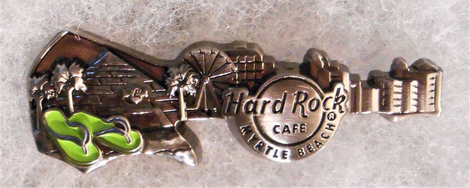 HARD ROCK CAFE MYRTLE BEACH 3D SKYLINE GUITAR SERIES PIN # 88395