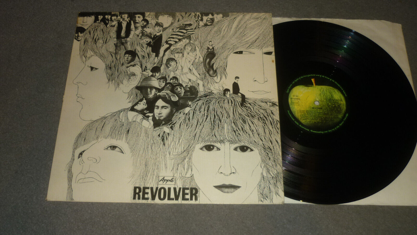 The Beatles - Revolver - Apple 1C 062-04 097 Germany 1976 Early German - VG+