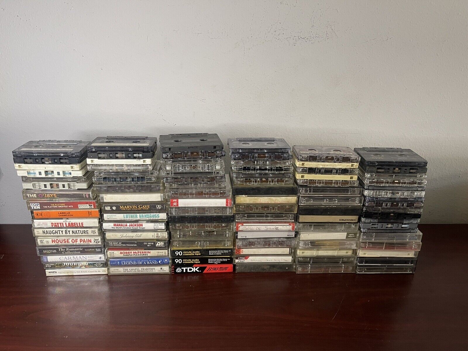 Huge Cassette Tape Lot Of 95 R&B, Gospel, And More 80's 90's Tapes