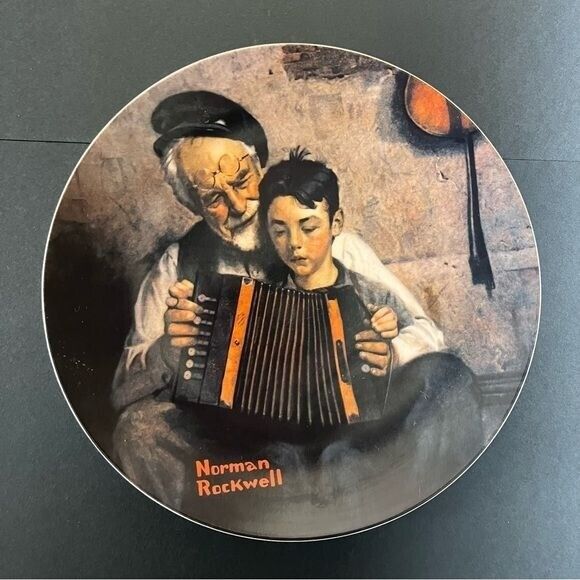 Vintage 1981 Norman Rockwell The Music Maker Decorative Plate #22396 S
