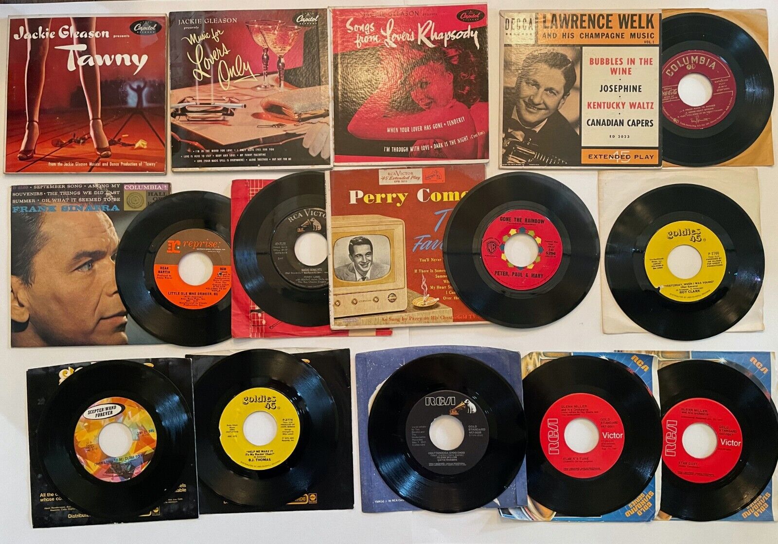 Lot of 16 Vintage 40's-70's 45 Albums Sinatra Miller Gleason Como Bennett Martin