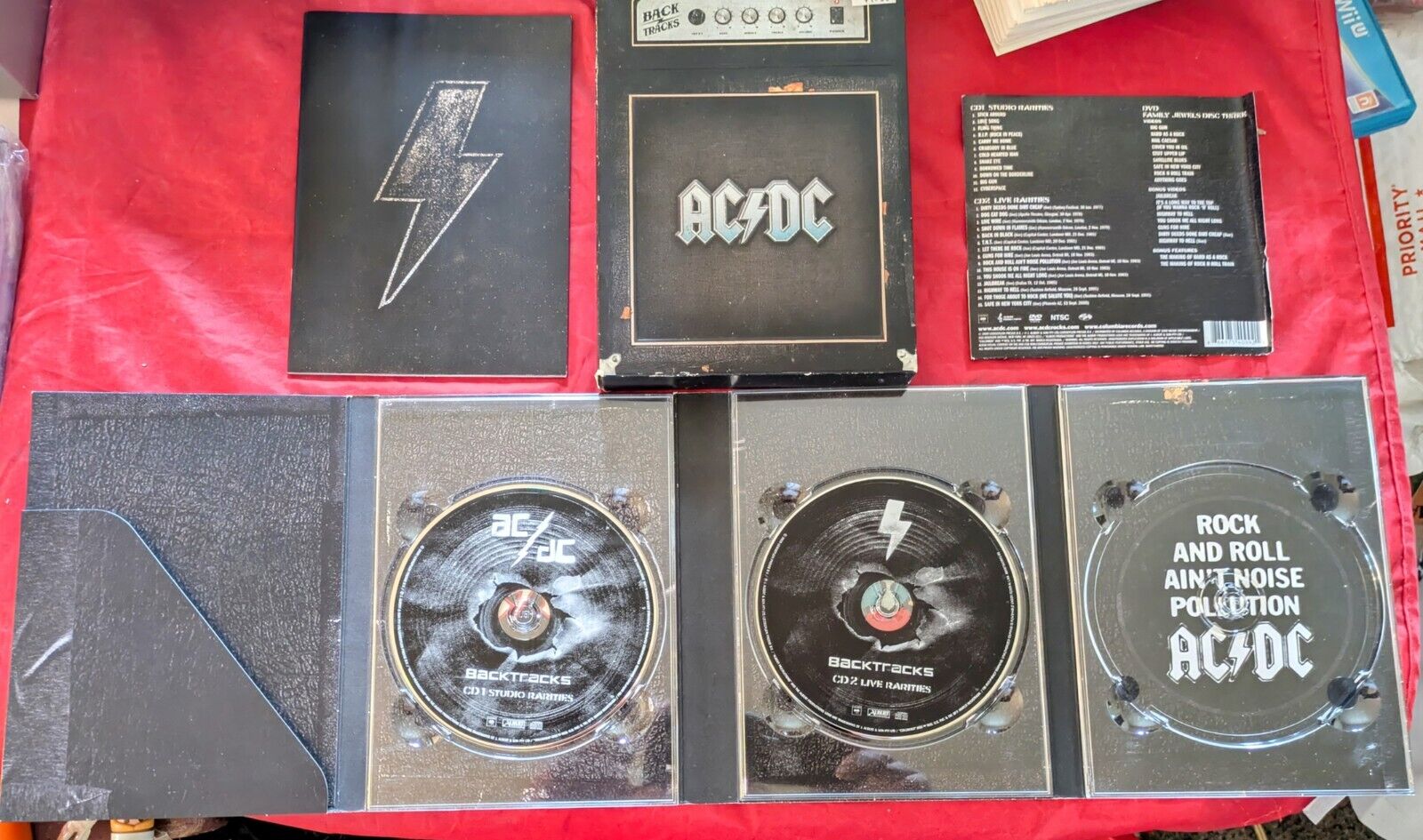 Vtg AC/DC BackTracks CD 2 Disc Box Set 2009 Booklet & CDs are Mint Missing DVD