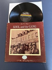 KOOL AND THE GANG - Self Titled De-lite 1st LP Vinyl VG/VG picture