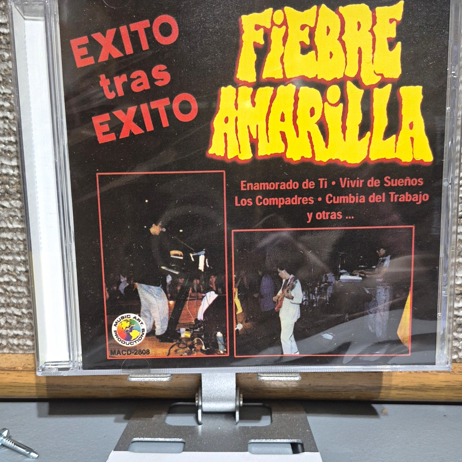 Fiebre Amarilla Exito tras Exito CD Latin Cumbia Album 1998 Music Art MACD-2808