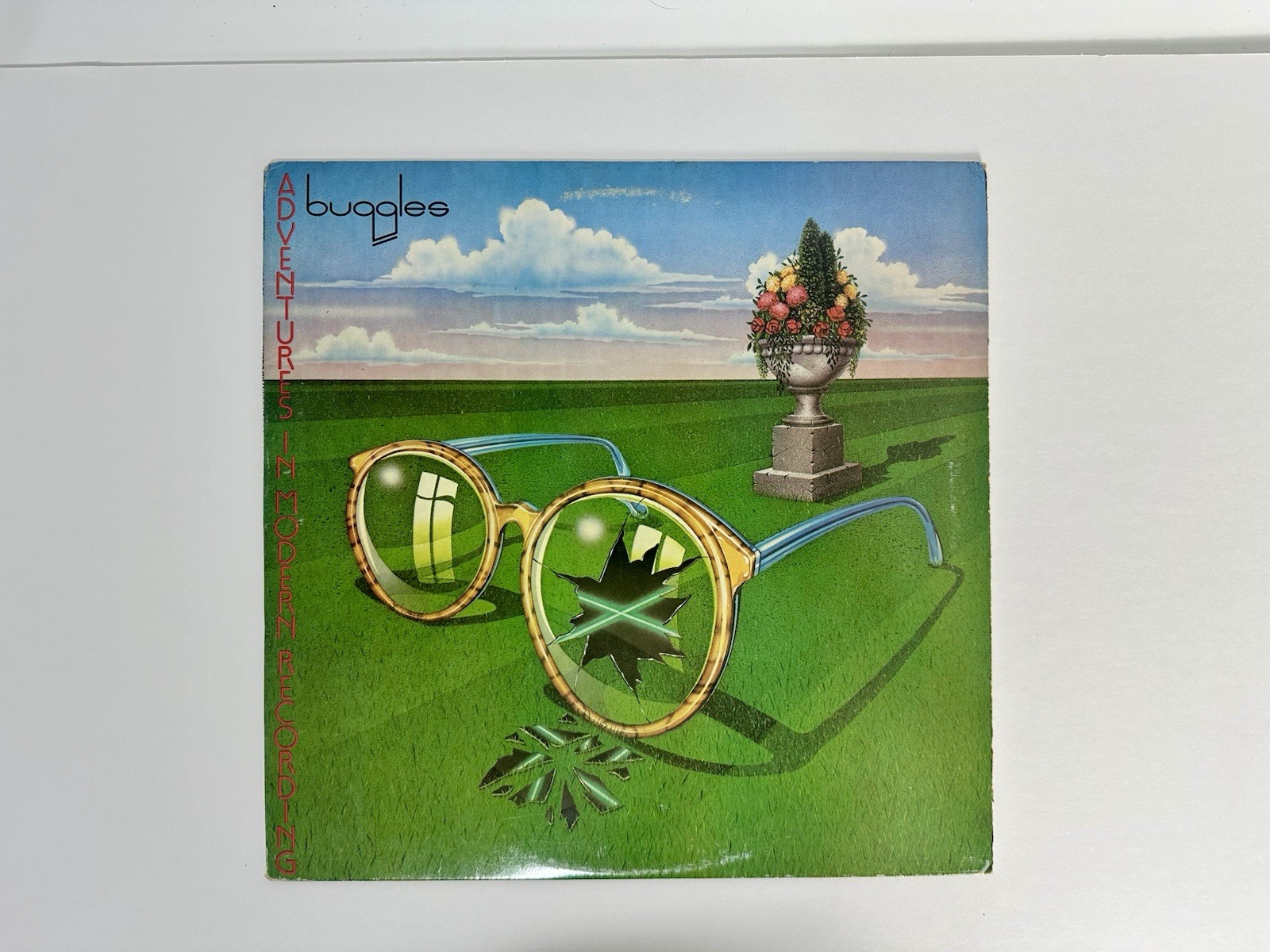 The Buggles - Adventures In Modern Recording ARZ 37926 w/lyrics EX/VG