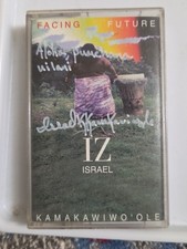 Facing Future by Israel Kamakawiwo'ole Cassettesomewhere over the rainbow Signed picture