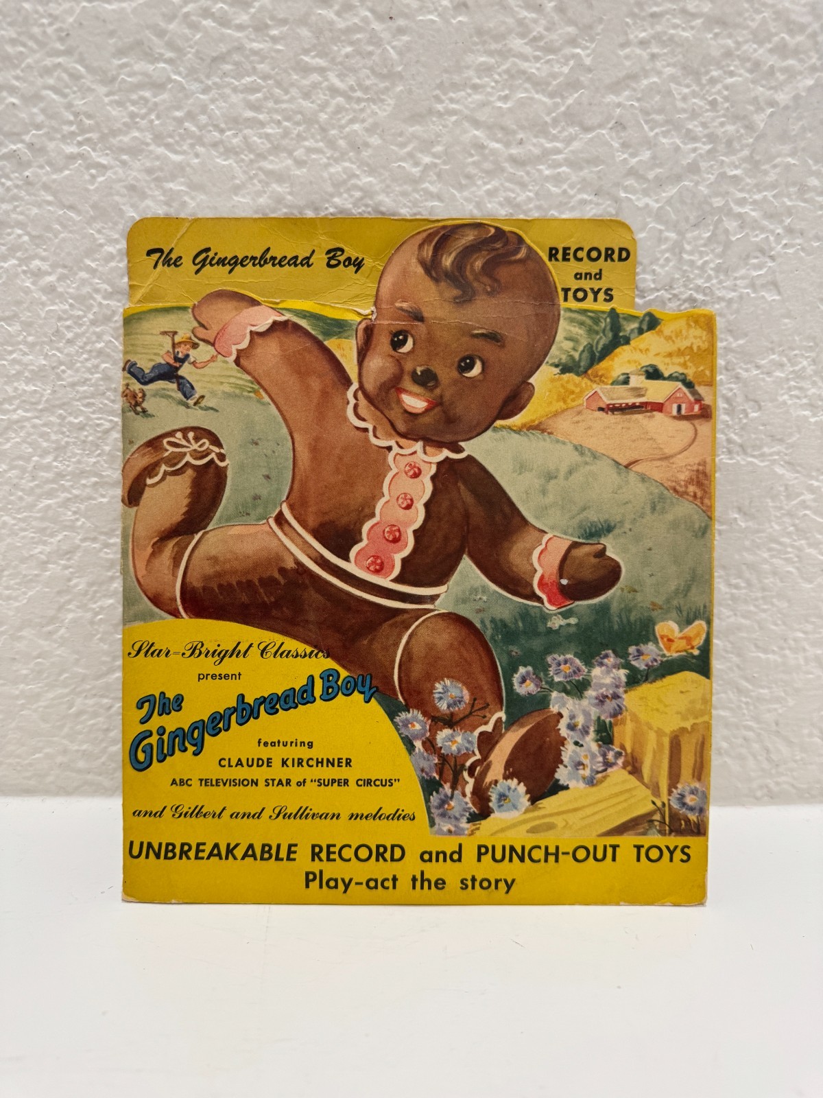UNCUT Vtg 1949 The Gingerbread Boy Star-Bright Classics Record & Punch-Out book