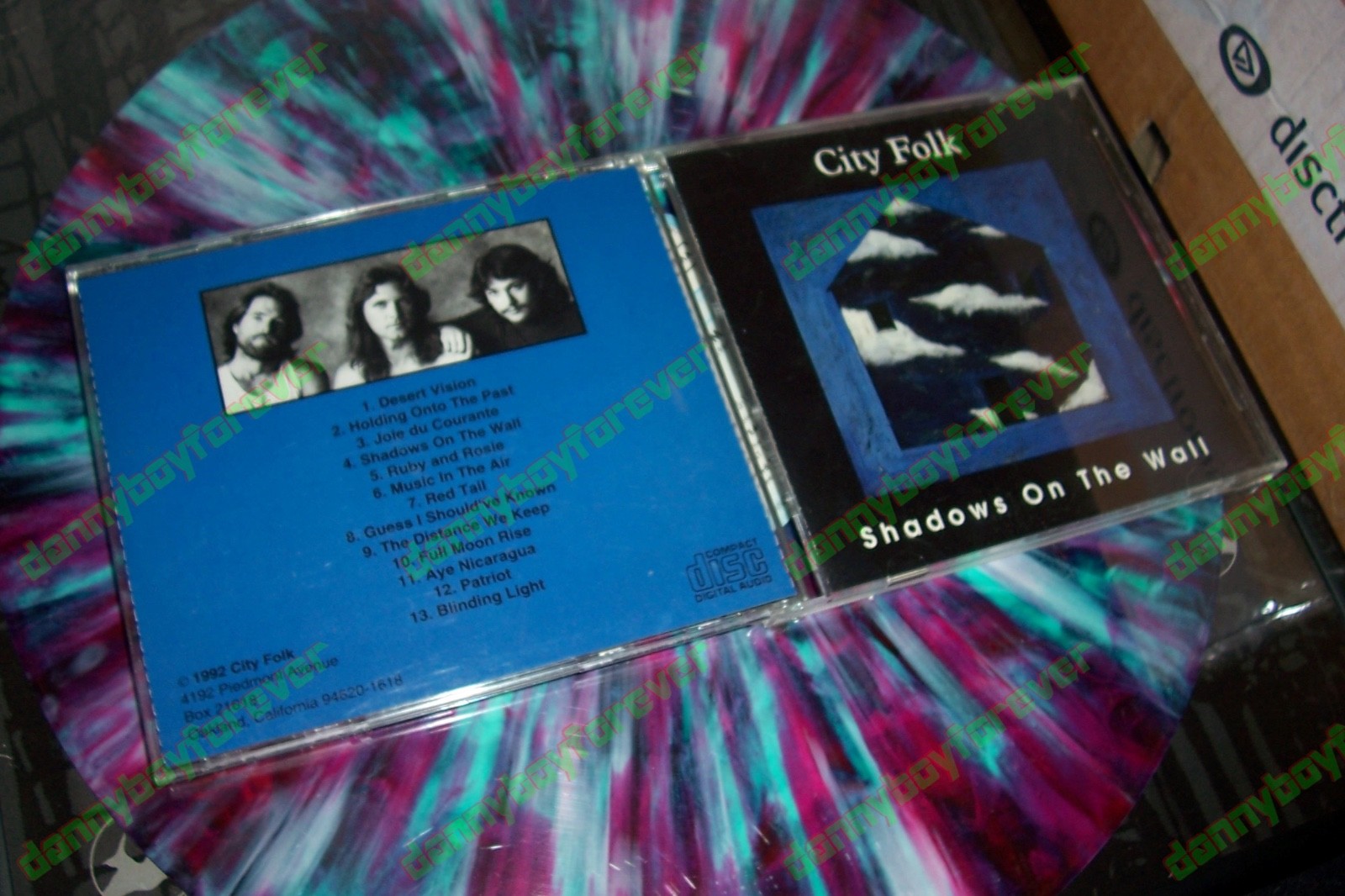 City Folk Shadows On The Wall NM 1992 CD FMR1003 Acoustic Guitar Banjo Mandolin
