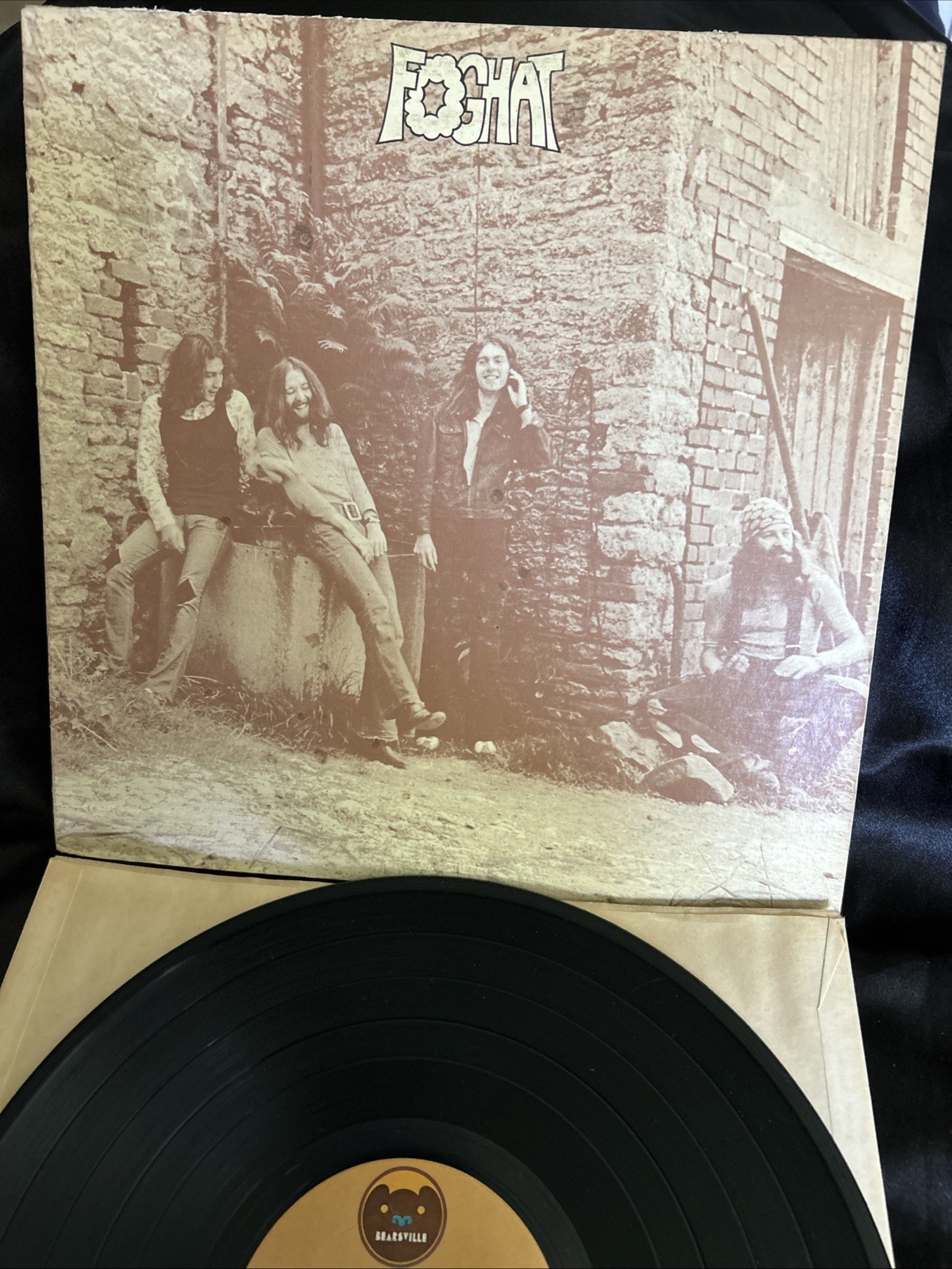 Foghat - Foghat Self Titled S/T Vinyl Record LP (Bearsville, BR 2077, 1972)