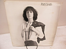 Patti Smith HORSES Vinyl LP. 1975 Arista Records AL-4066. Very nice picture