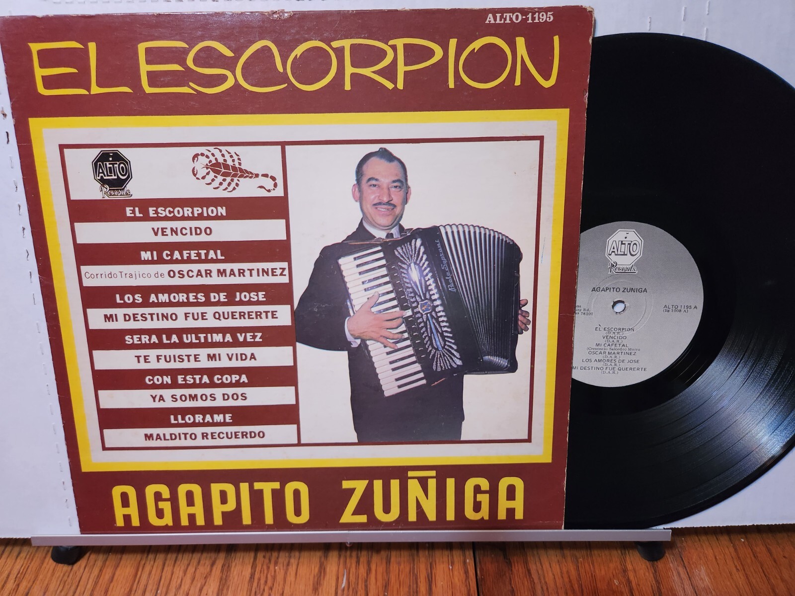 AGAPITO ZUNIGA \