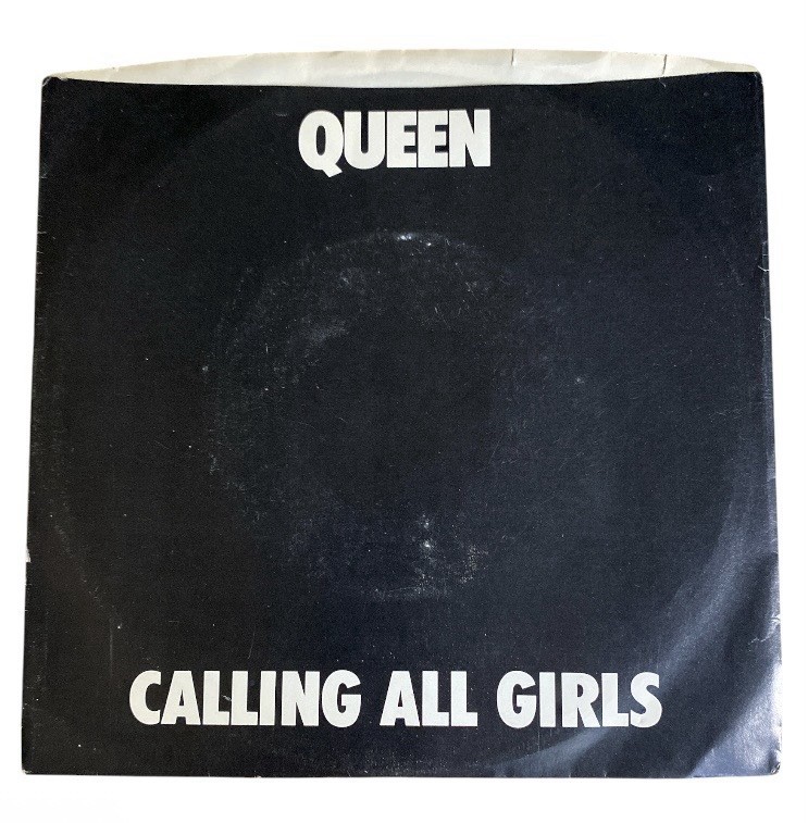 Queen Calling All Girls / Put Out The Fire 45 RPM Elektra 7-69981 NM + PS