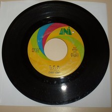 GARAGE PSYCH 45 RPM RECORD - GIANT CRAB - UNI 55155 picture