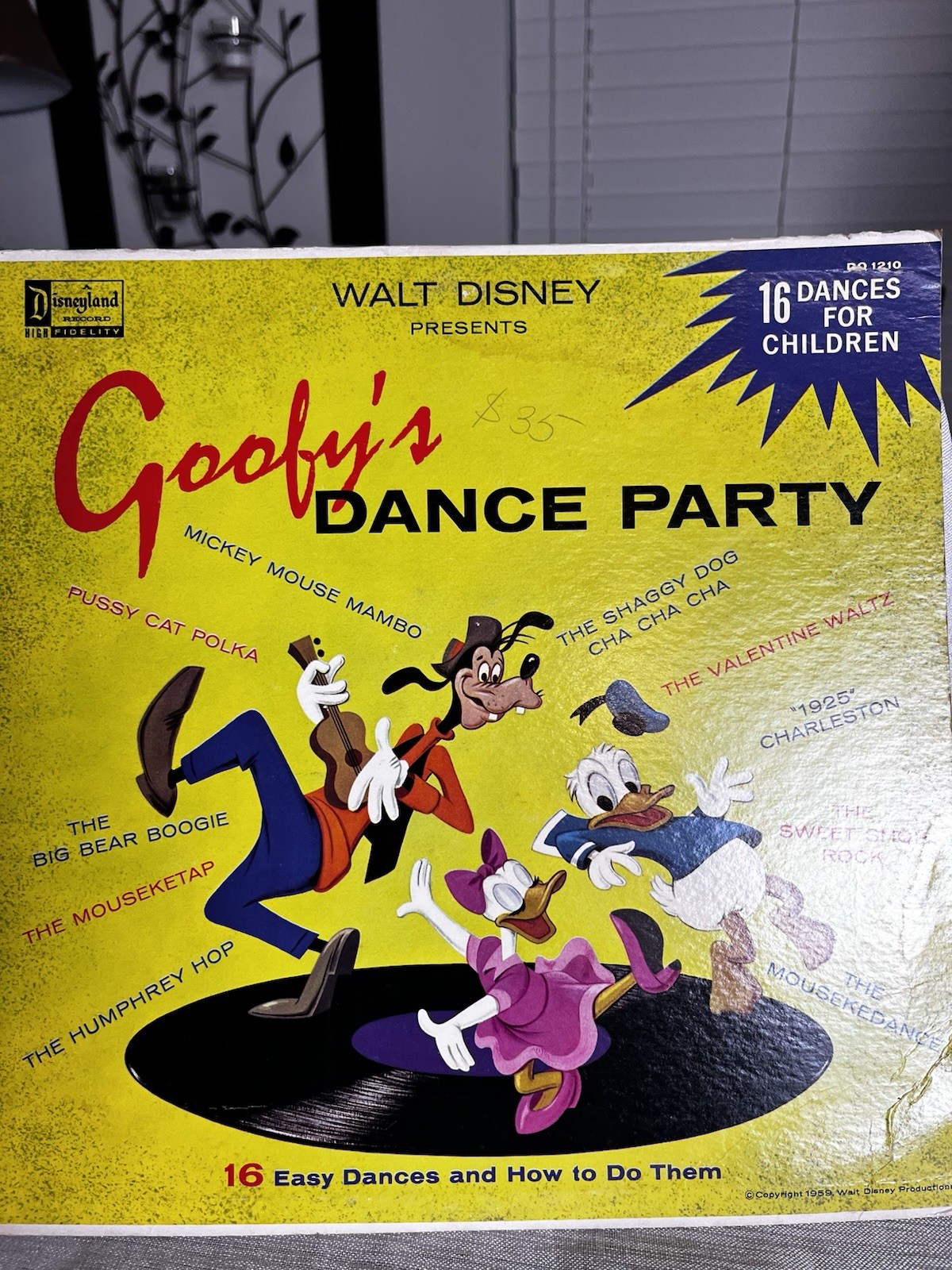 Walt Disney – Goofy’s Dance Party LP Disneyland DQ-1210 16 Dances For Children