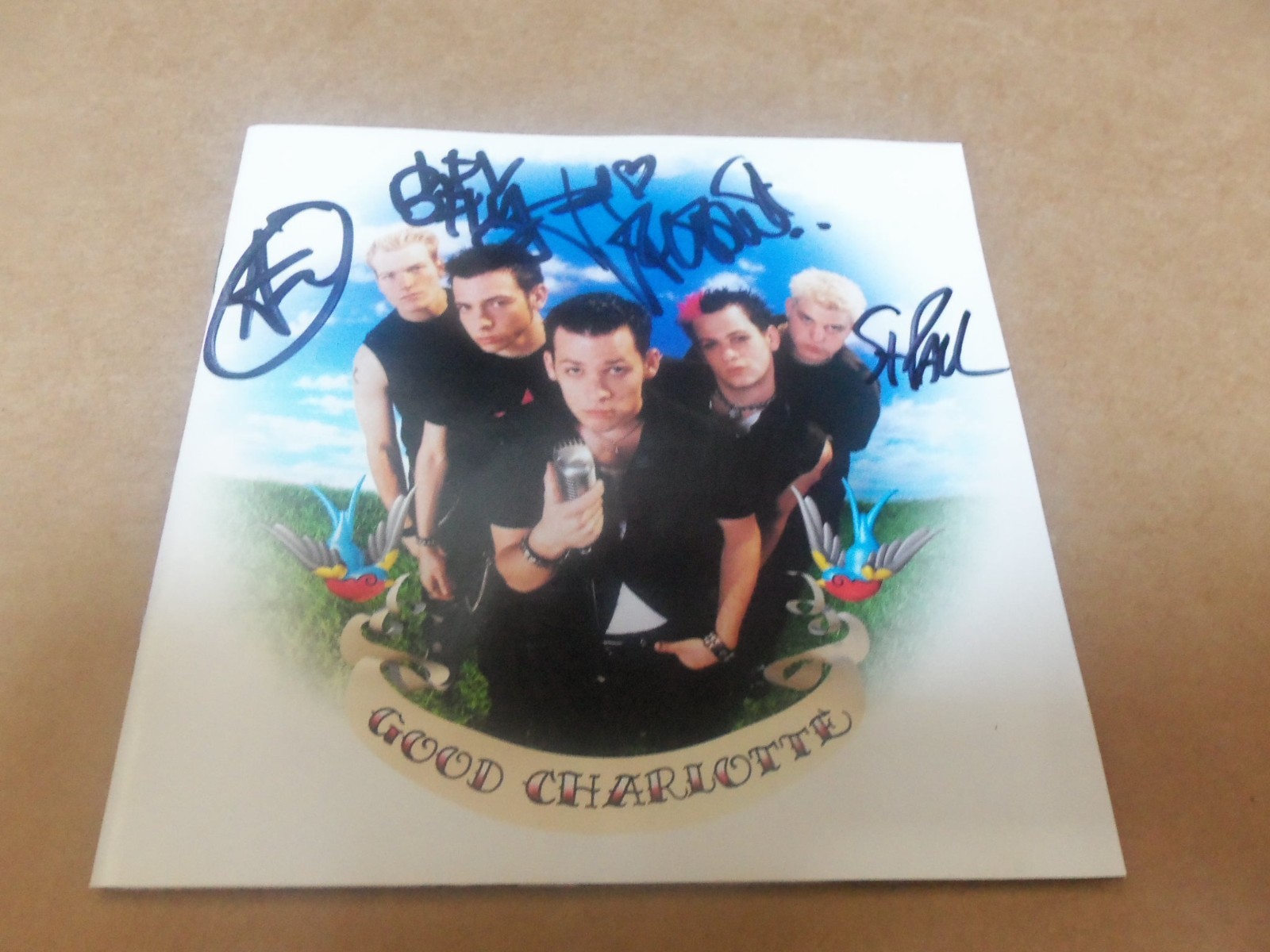GOOD CHARLOTTE  cd  SIGNED BY JOEL and BENJI MADDEN and BAND