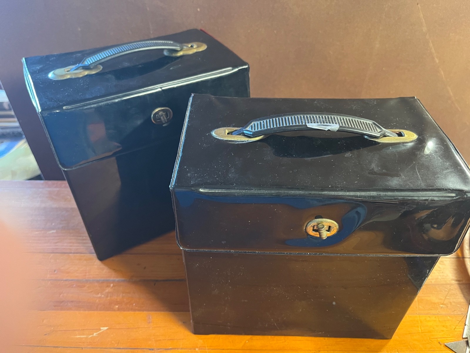 Lot of 2 Vintage Empty 45 RPM Storage Cases - record carrying totes Vinyl