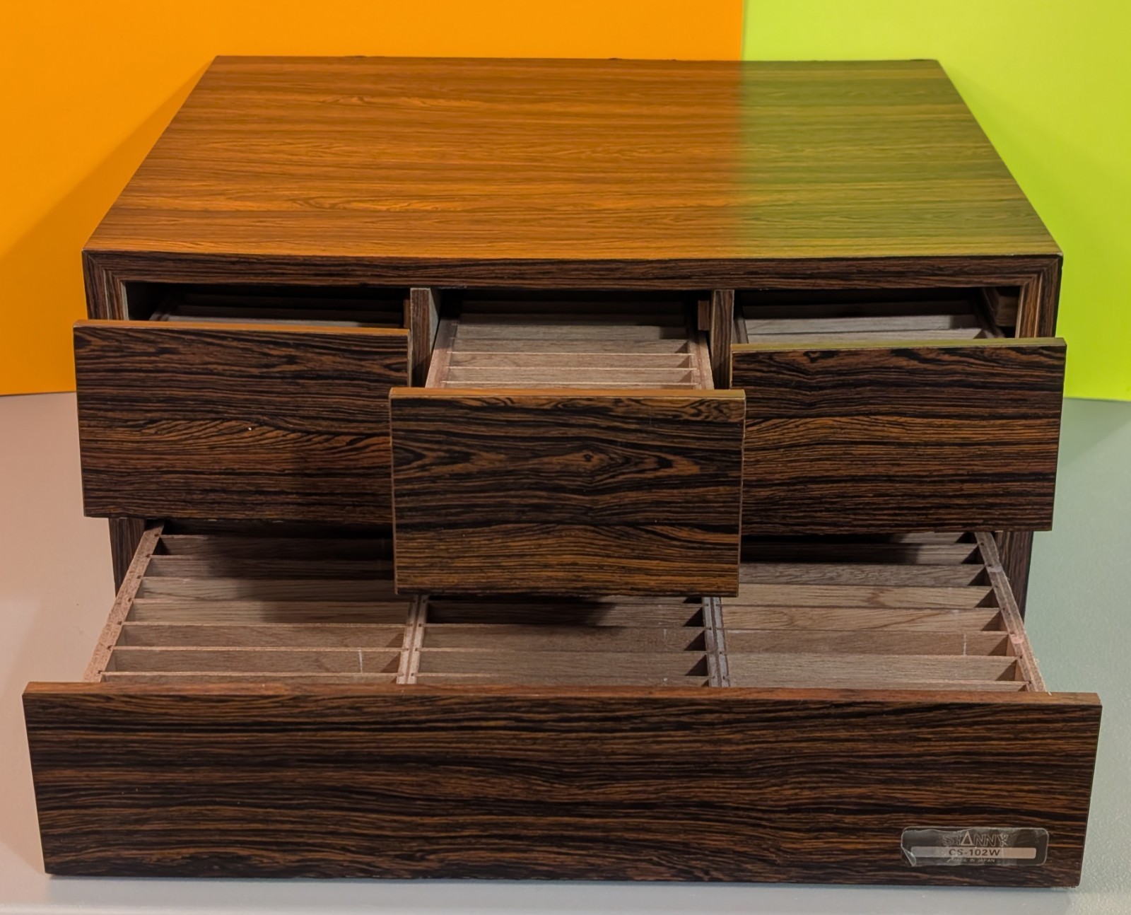 Vtg Stanny Rosewood Audio Cassette Tape Holder - CS-102W - Japan - Cabinet Style