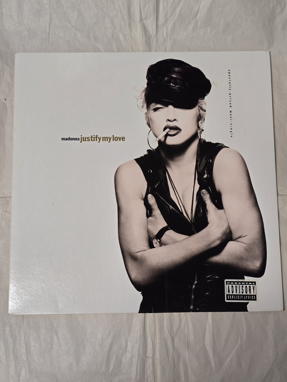 Madonna - Justify My Love 12\