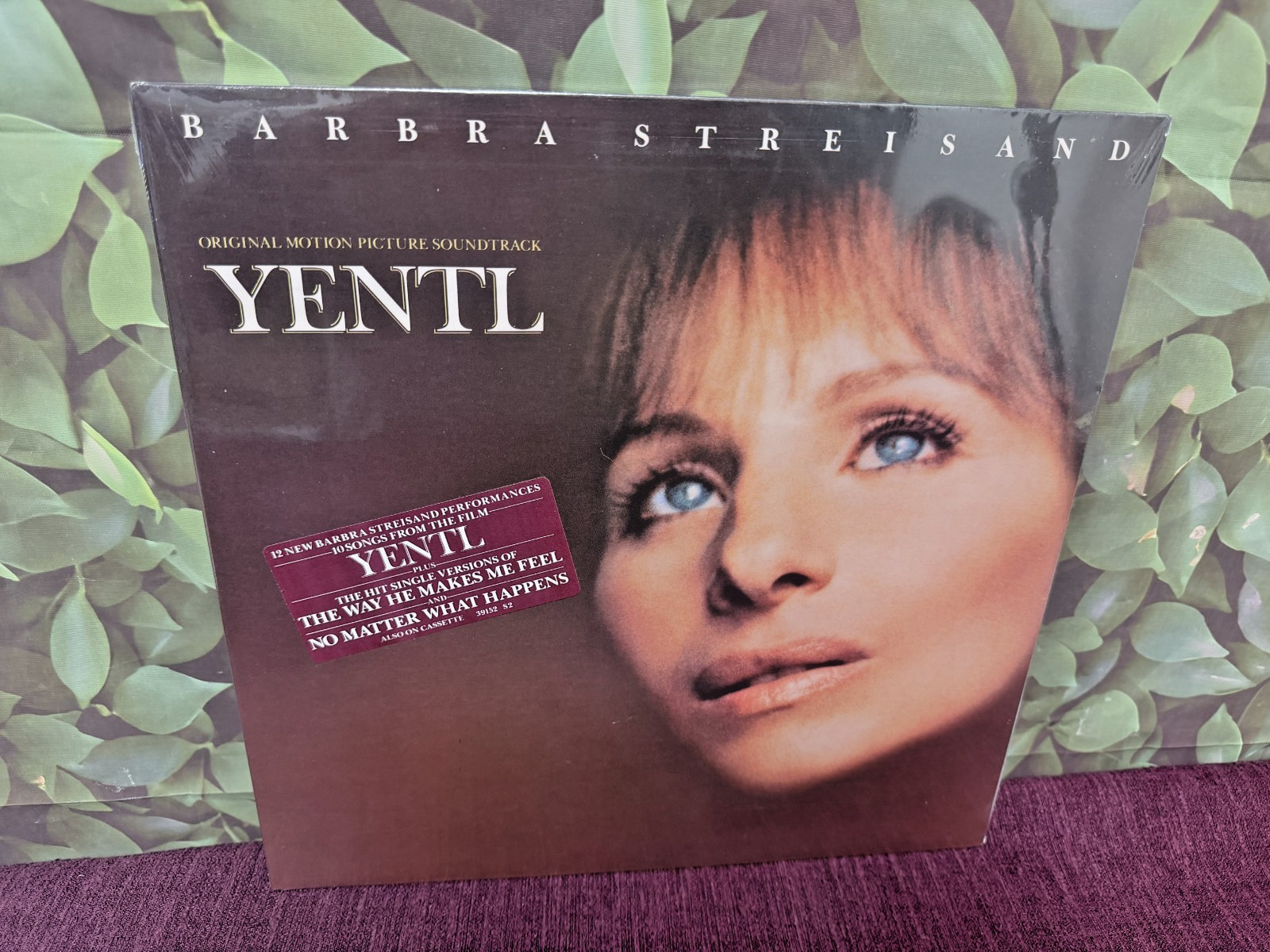 ORIGINAL SEALED BARBARA STREISAND YENTL Soundtrack HYPE STICKER   Excellent