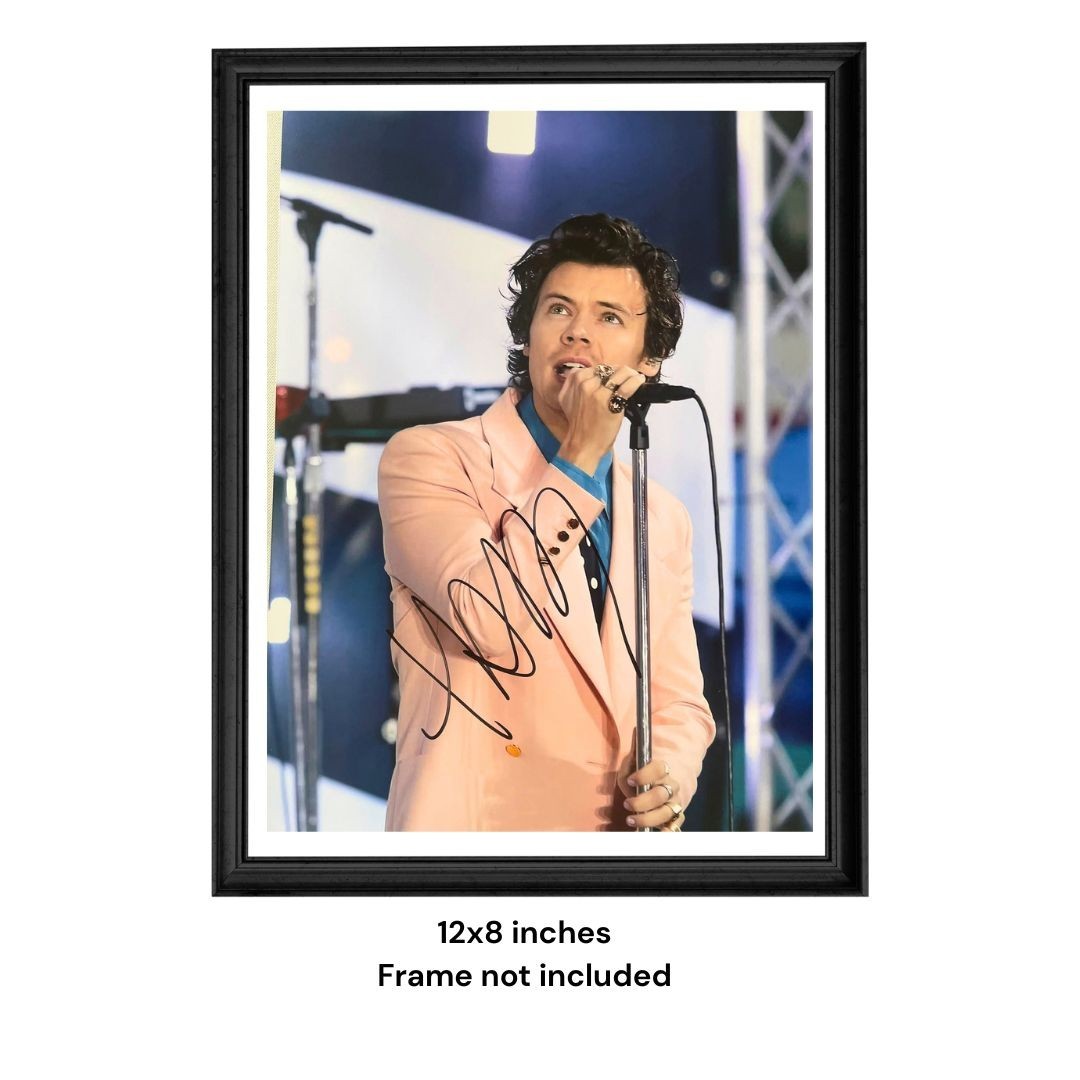 Harry Styles Hand Signed One Direction Autograph 12x8 \