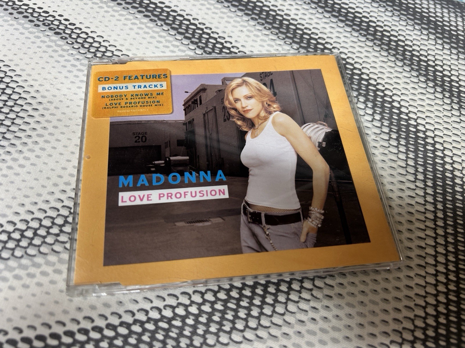 Love Profusion UK Single CD Madonna | Remix Versions | Nobody Knows Me