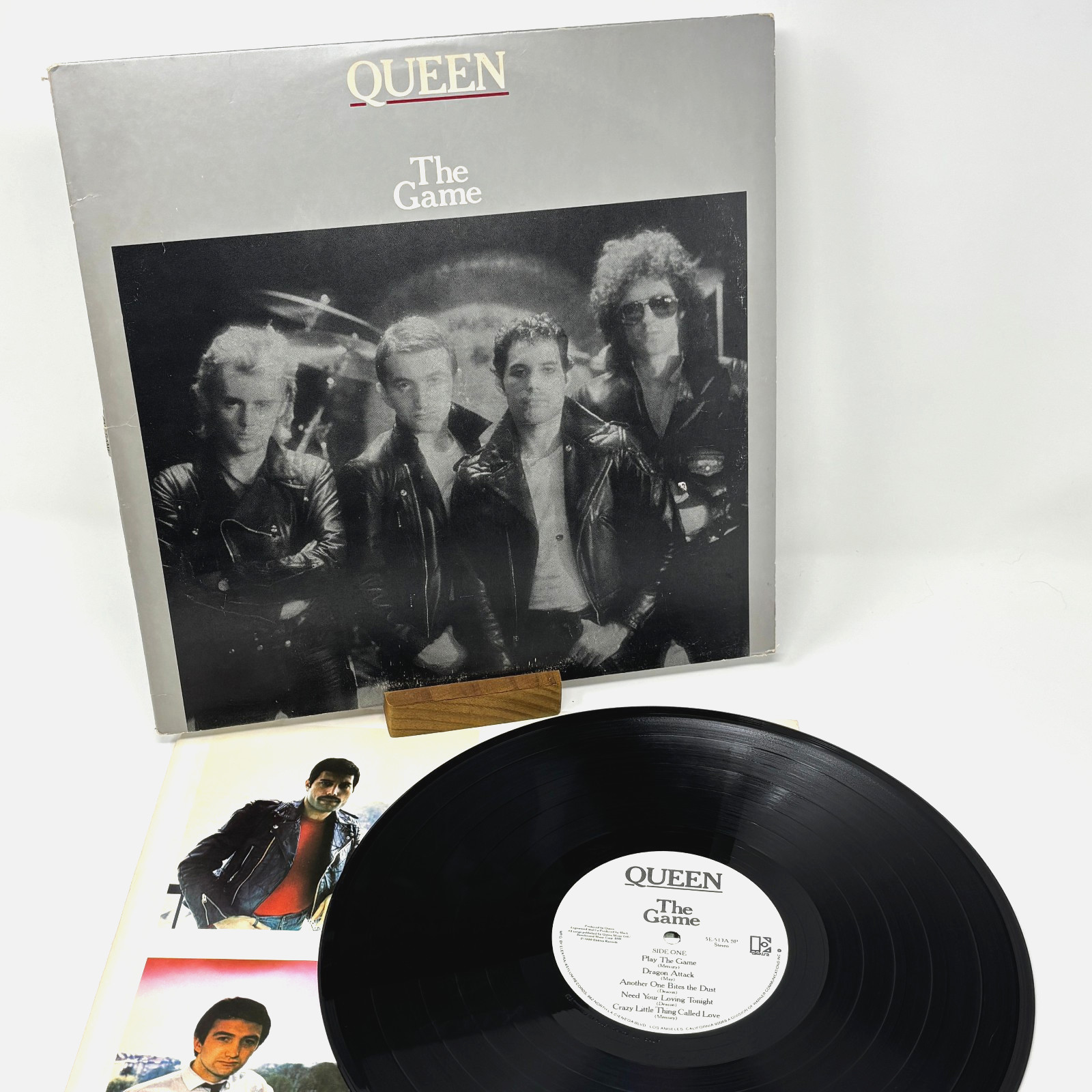 Original 1980 Queen - The Game Vinyl LP with Inner Picture Sleeve VG+/VG+