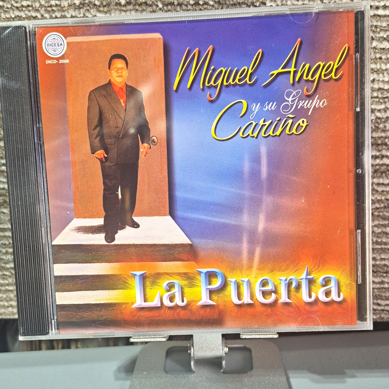 Miguel Angel y su Grupo Cariño La Puerta CD Latin Album 2003 DICESA DICD-2098