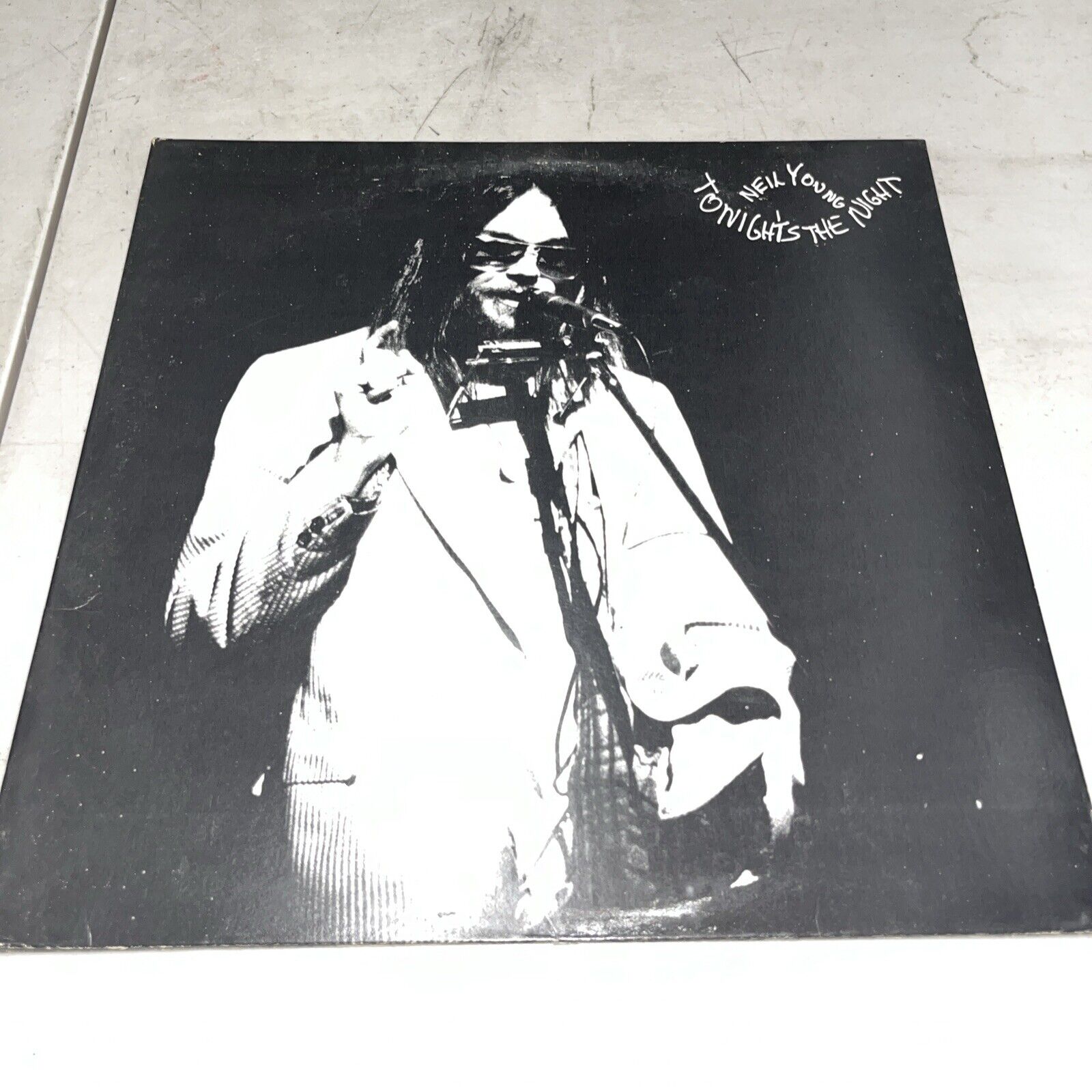 1975 VINTAGE REPRISE RECORDS NEIL YOUNG TONIGHT'S THE NIGHT VINYL LP MS 2221