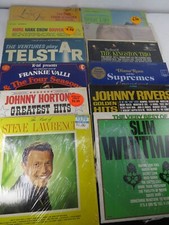 Lot of 12 Vintage Vinyls Jazz  frankie valli supremes slim whitman streisand picture