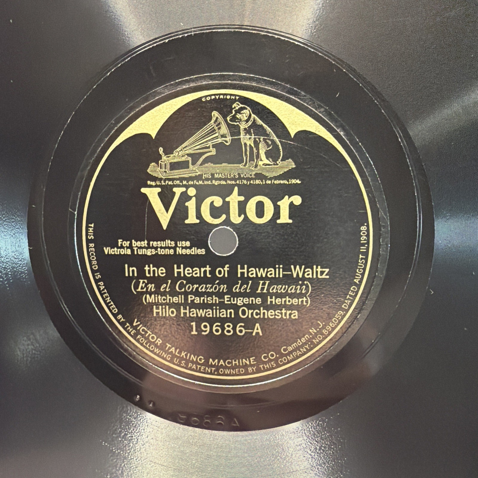 Hilo Hawaiian Orchestra – In The Heart Of Hawaii / My Honolulu Dream Girl - NM