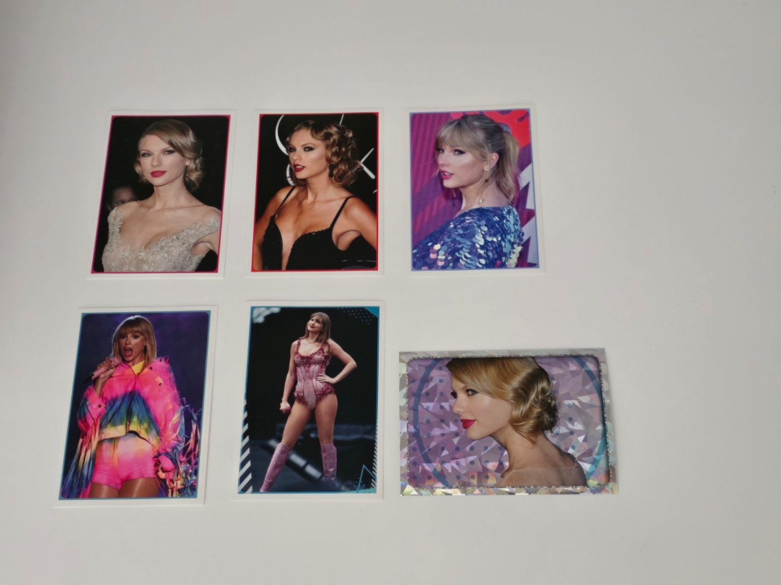 6 x Taylor Swift Panini Stickers - POP STARS 2025 21, 22,26,32,38 & 40 - MUSIC