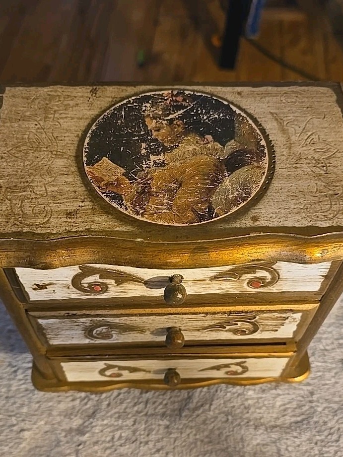 Vtg Gold Wooden 3 Drawer Musical Jewelry Box 💍Toyo Made Japan 🎵 Red Velvet 