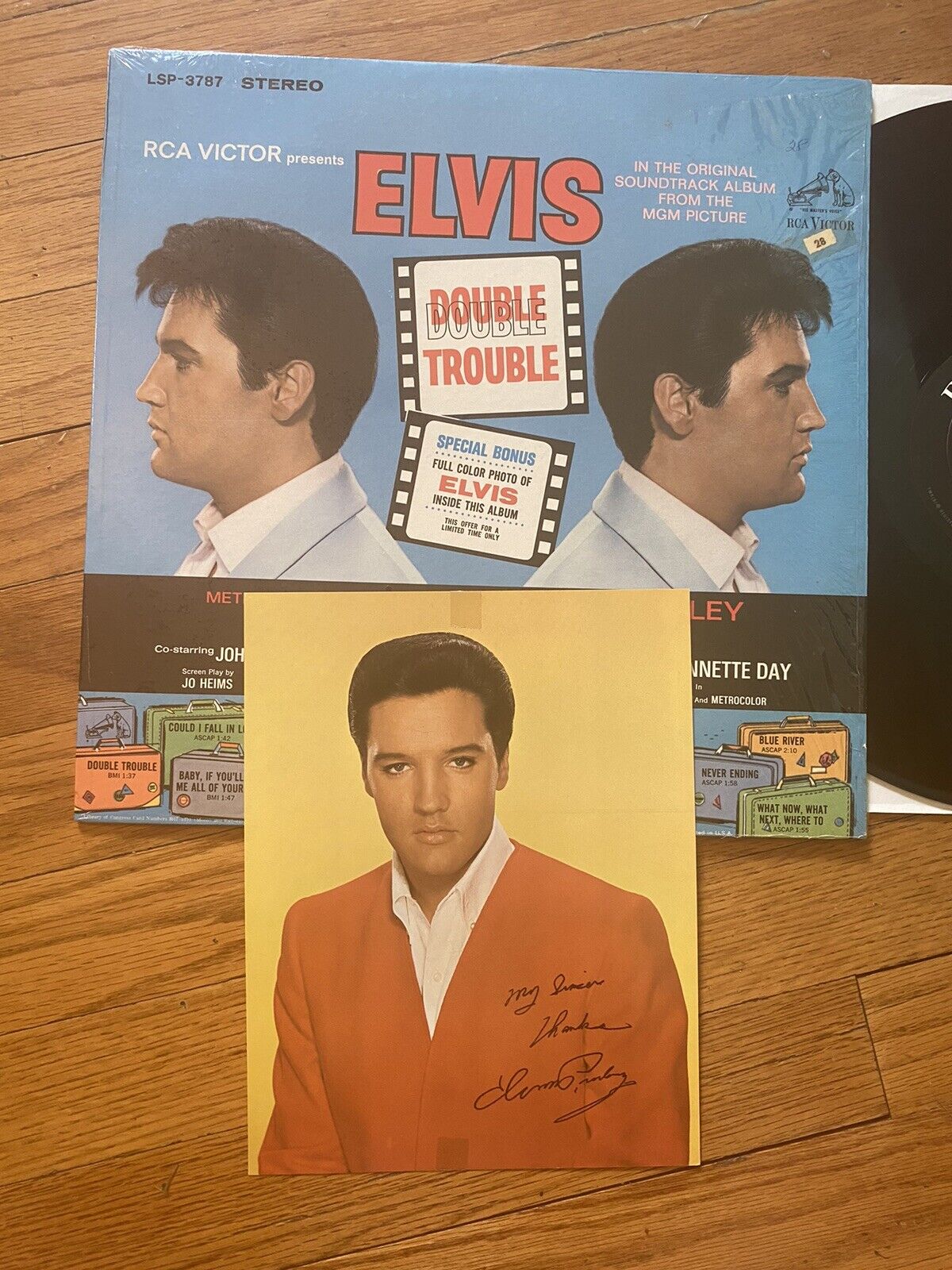 ELVIS PRESLEY DOUBLE TROUBLE VG+ LP ORIG.  RCA STEREO W/ PHOTO SHRINK 