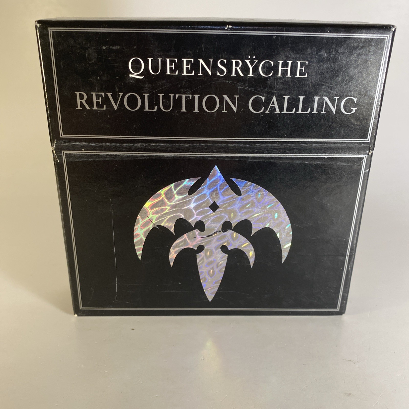 Queensrÿche - Revolution Calling - 7 audio CDs + 2 computer CD-ROMs