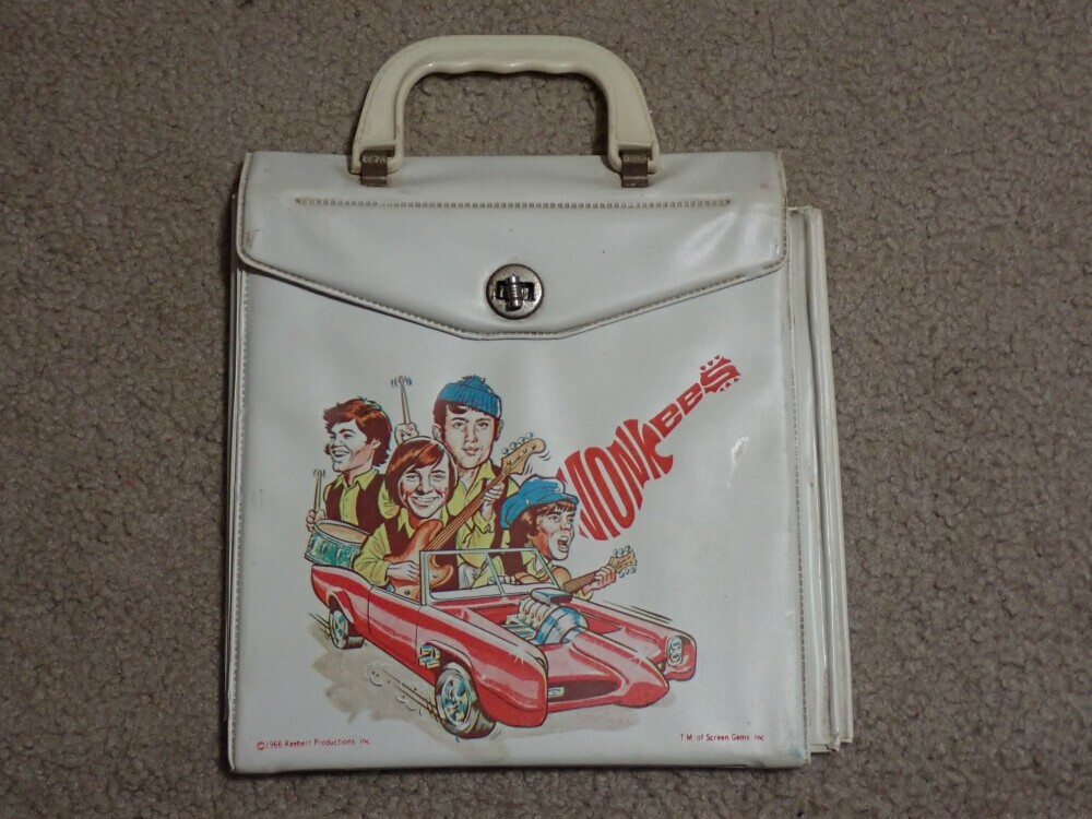 Vintage 1966 The Monkees Record Tote 45 RPM Case Rare NOT MATTEL