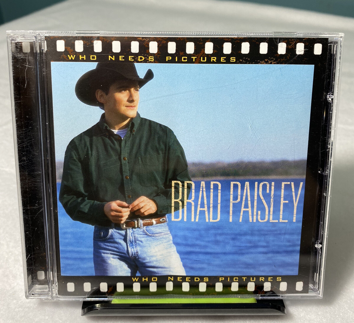 Who Needs Pictures - Brad Paisley (1999, Arista) Folk / Country Rock Music HD CD