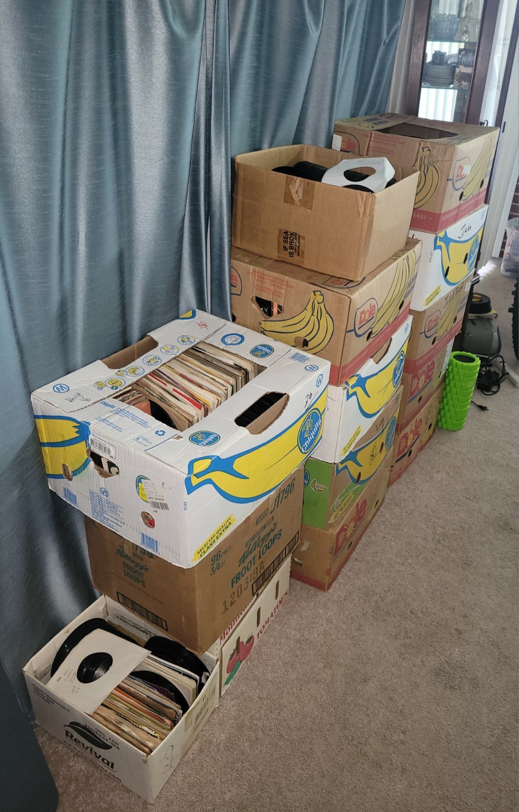 Vintage Lot 1960-1990's  Collection Different (Classic 45's Records 6000) Total