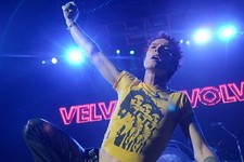 Scott Weiland of Velvet Revolver Celebrity Music Old Photo picture