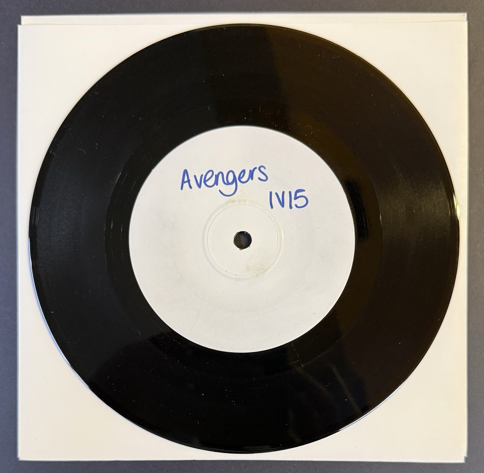 AVENGERS Car Crash/We Are The One RARE 7\
