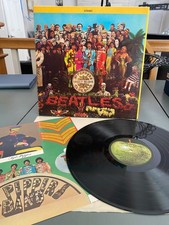 The Beatles - Sgt. Pepper's Lonely Hearts Club Band, Vinyl, Apple Label w/Insert picture