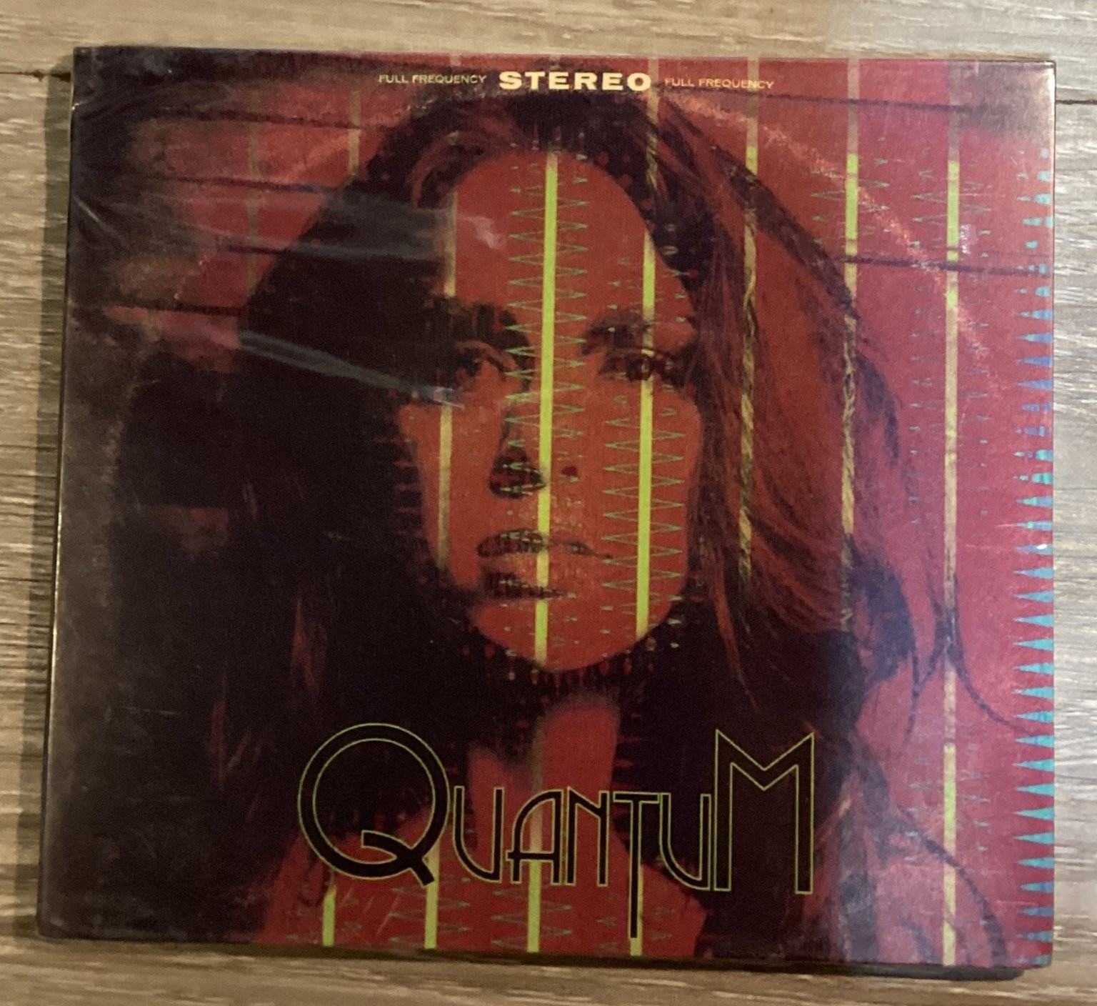 Quantum EP CD 2018 Indie Rock Psychedelic RARE Pop Disc Makers