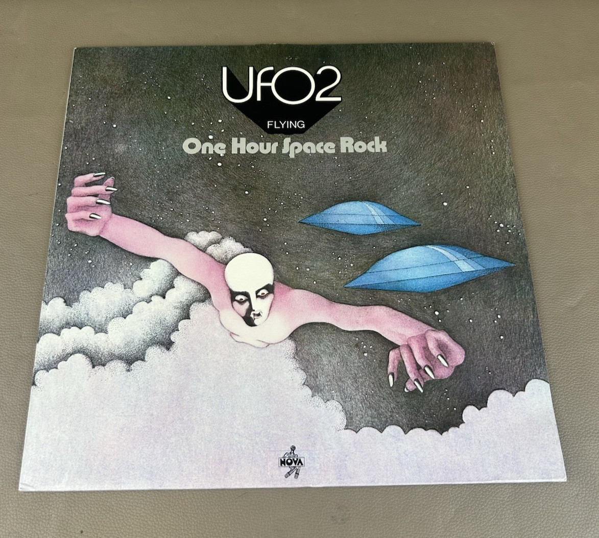UFO (5) ‎– UFO 2 - Flying - One Hour Space Rock 1976 LP (BB-448)