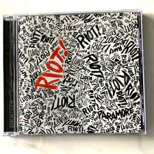 Paramore Riot CD 2007 Album US Emo Pop Punk Rock Hayley Williams NEW SEALED picture
